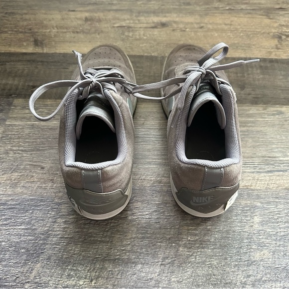 NIKE Air Force 1 🌸 - Picture 3 of 6